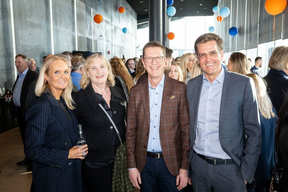 5_Sigridur-Margret-Oddsdottir-Valgerdur-H.-Skuladottir-Saemundur-Saemundsson-og-Ari-Danielsson