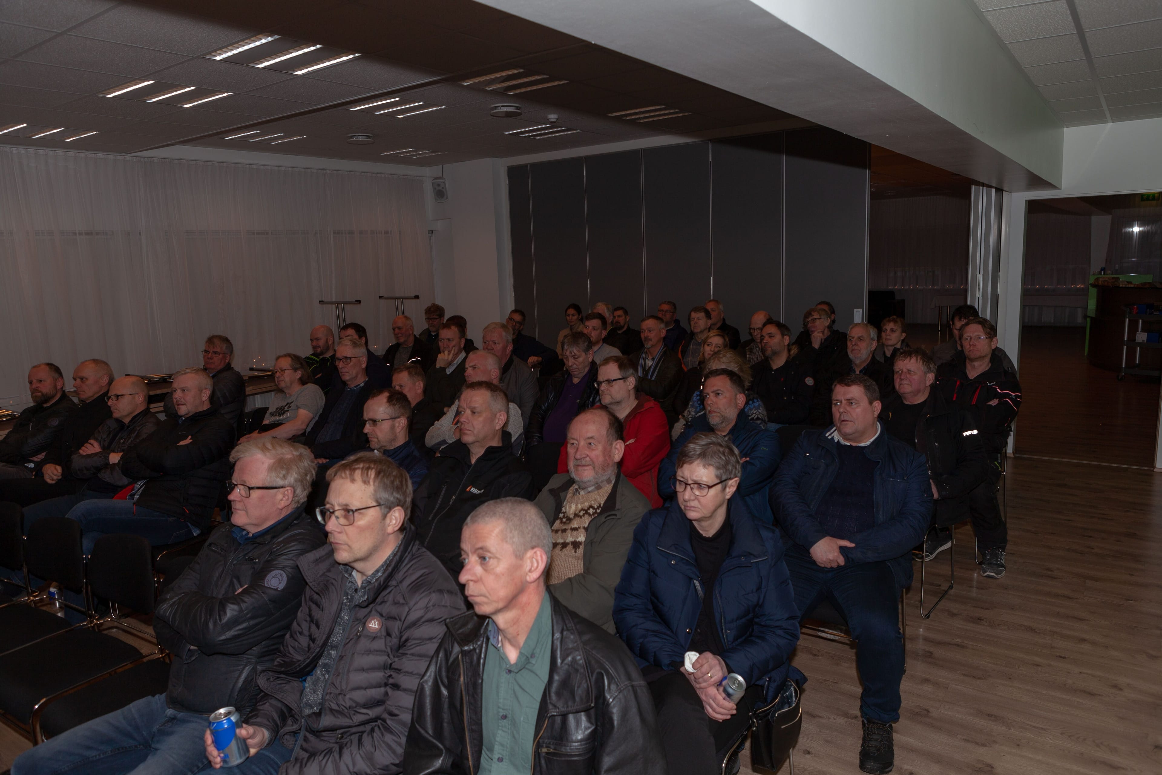 Fagaðilar í iðnaði fordæma vinnubrögð verkalýðshreyfinga
