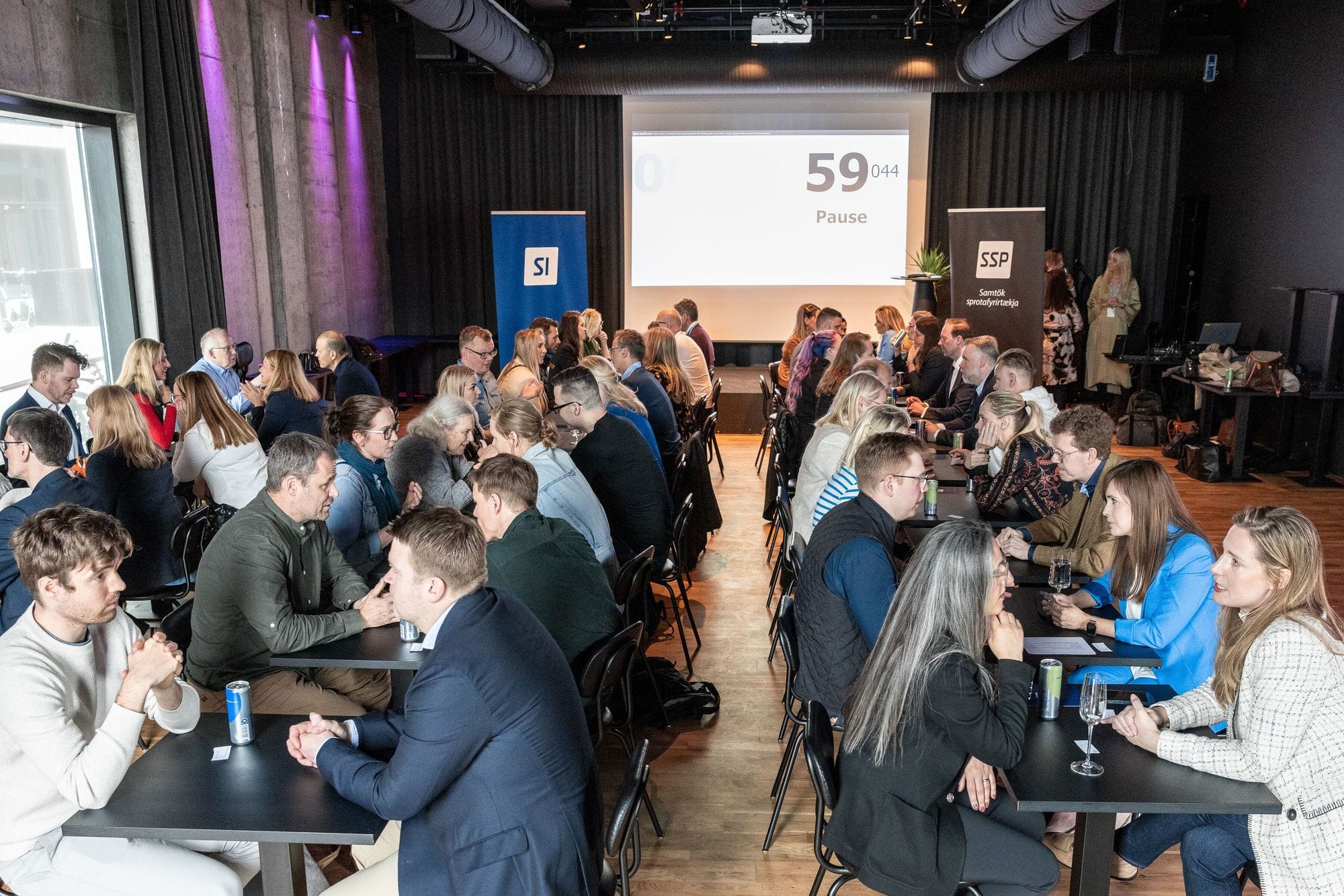 Fjölmennt á fyrsta hraðstefnumóti SSP og SI í Nýsköpunarvikunni