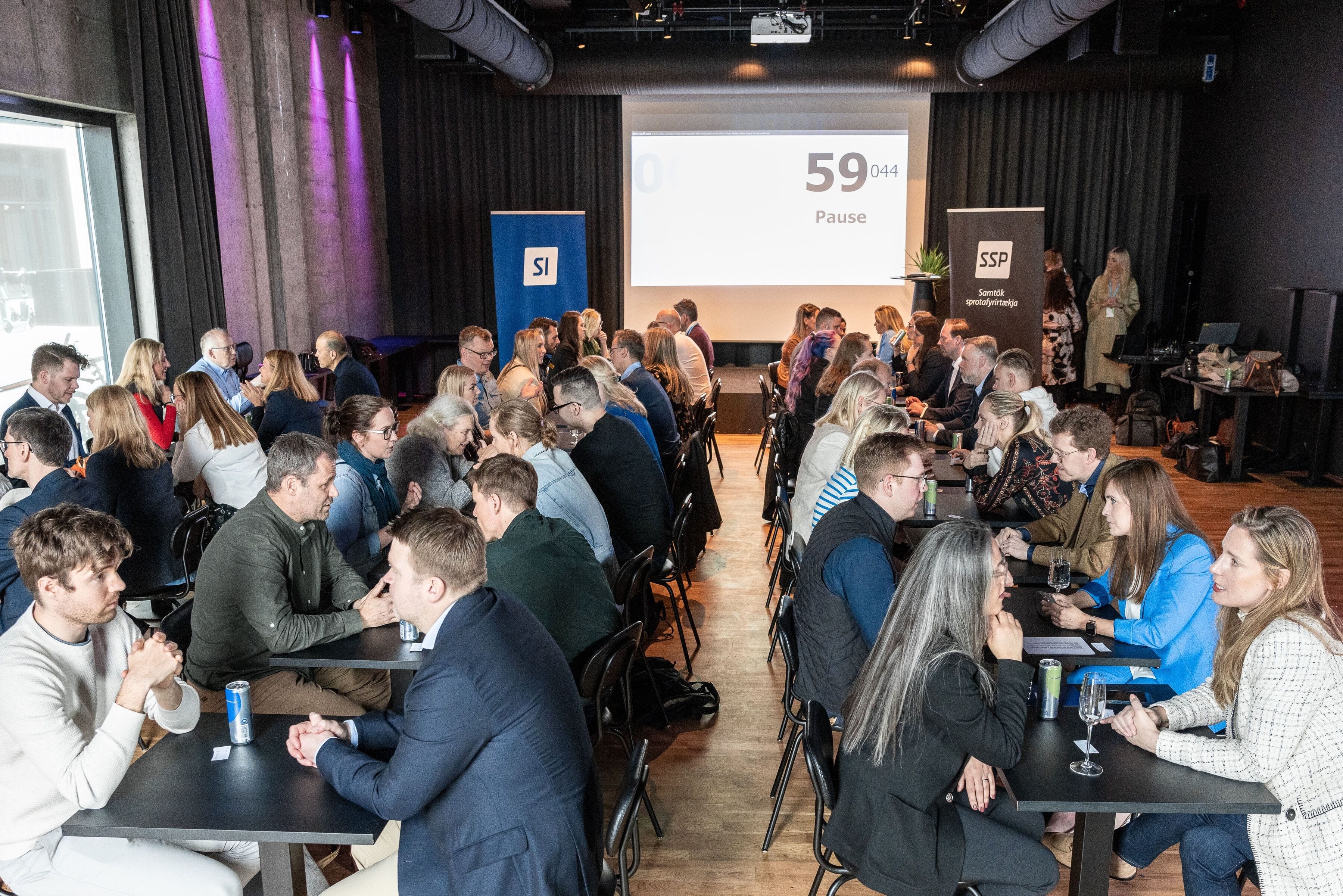 Fjölmennt á fyrsta hraðstefnumóti SSP og SI í Nýsköpunarvikunni