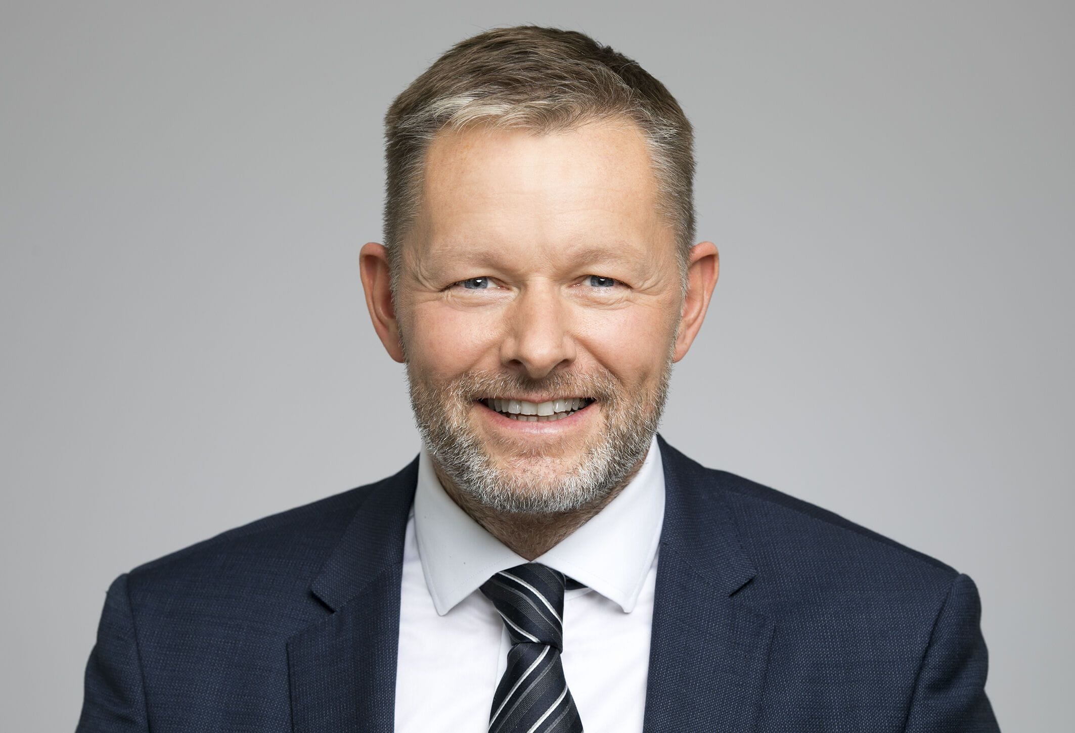 Flóknara rekstrarumhverfi fyrirtækja hér heima en erlendis