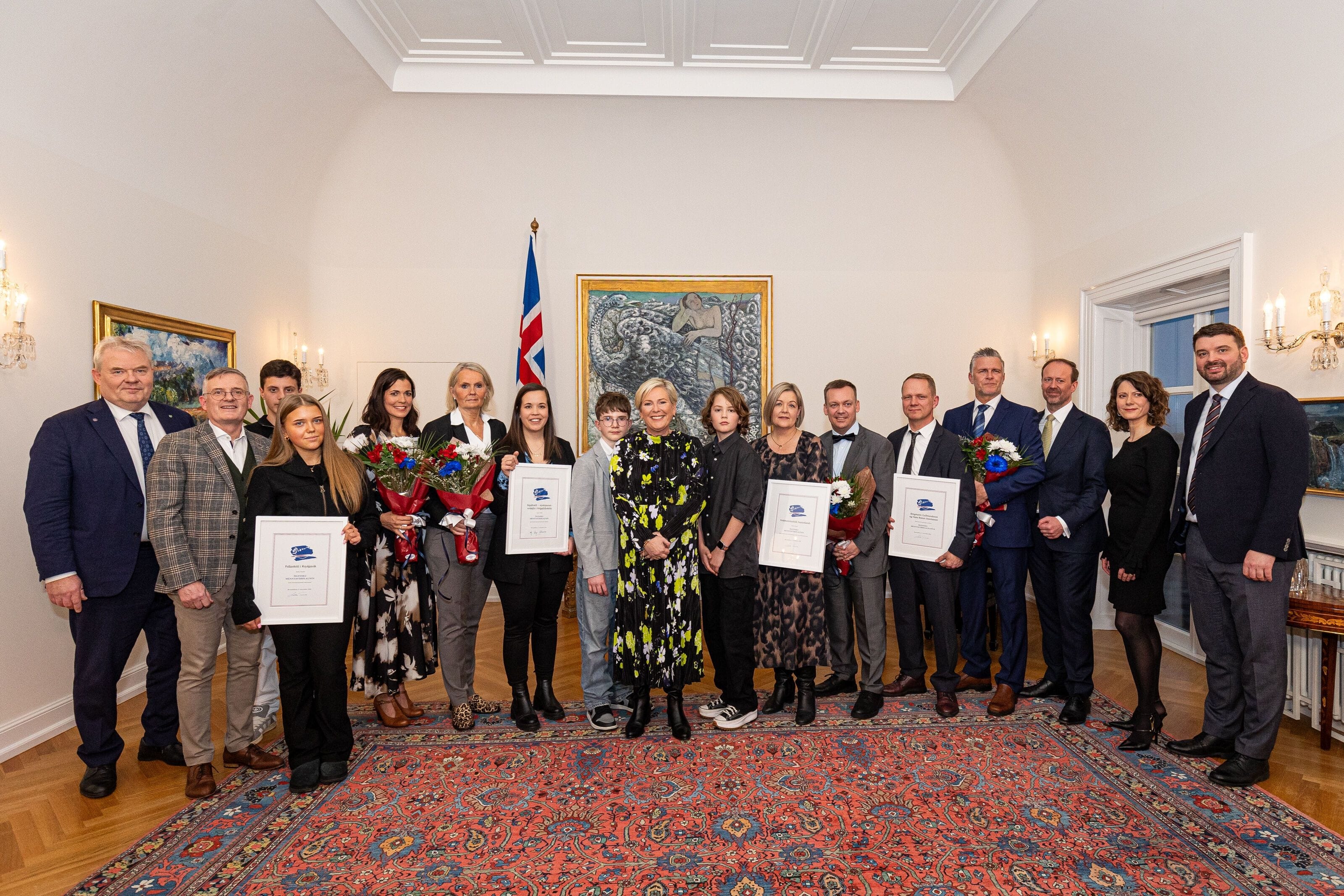 Íslensku menntaverðlaunin 2024 afhent á Bessastöðum