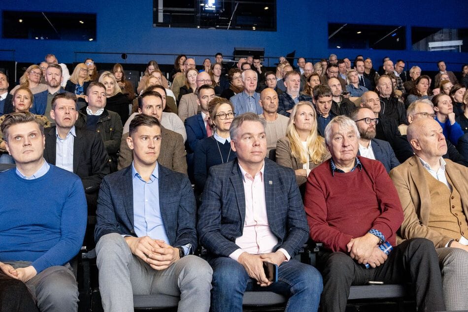 Si_kosningafundur_harpa-14