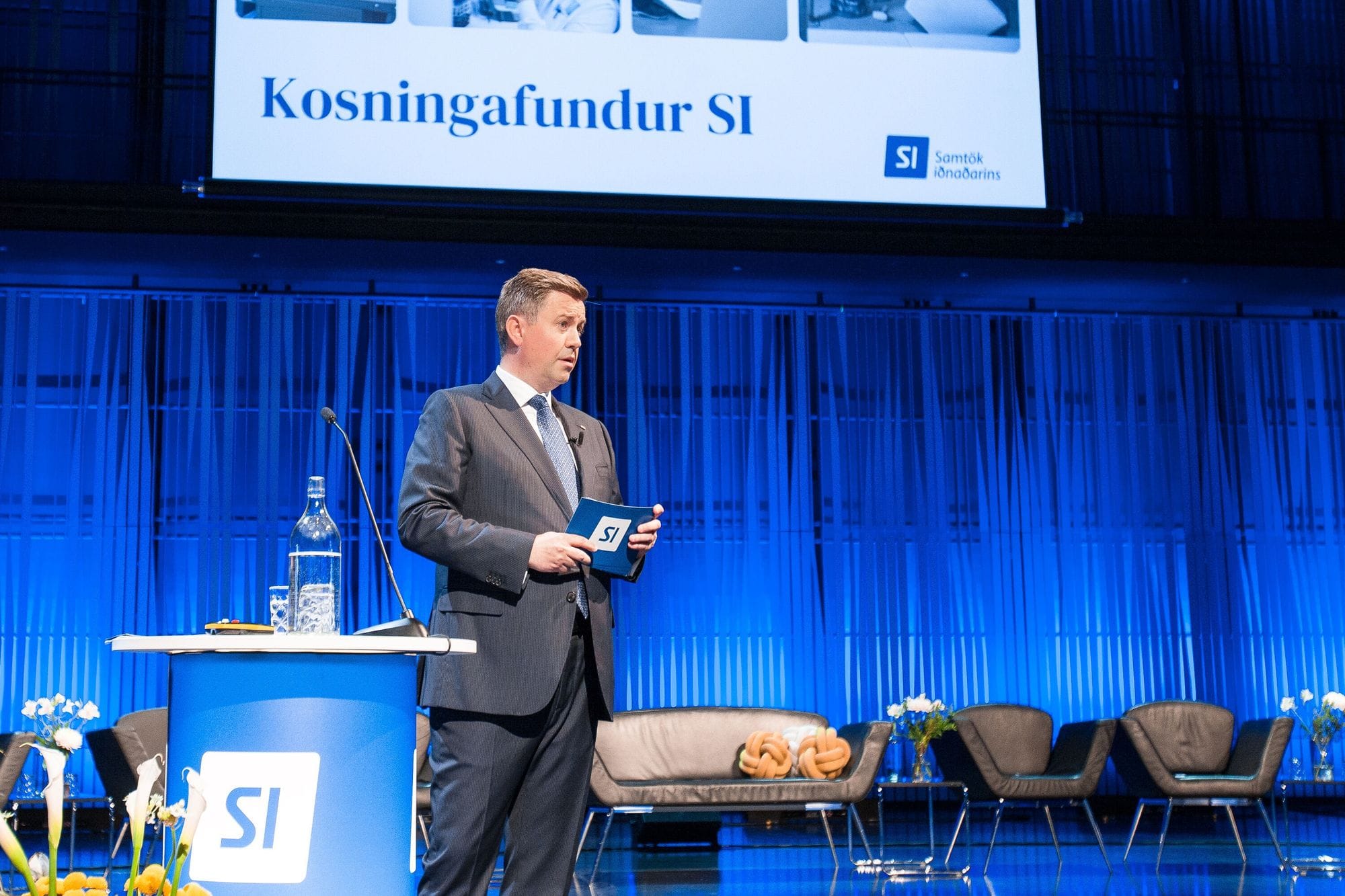 Stjórnvöld velji leið vaxtar