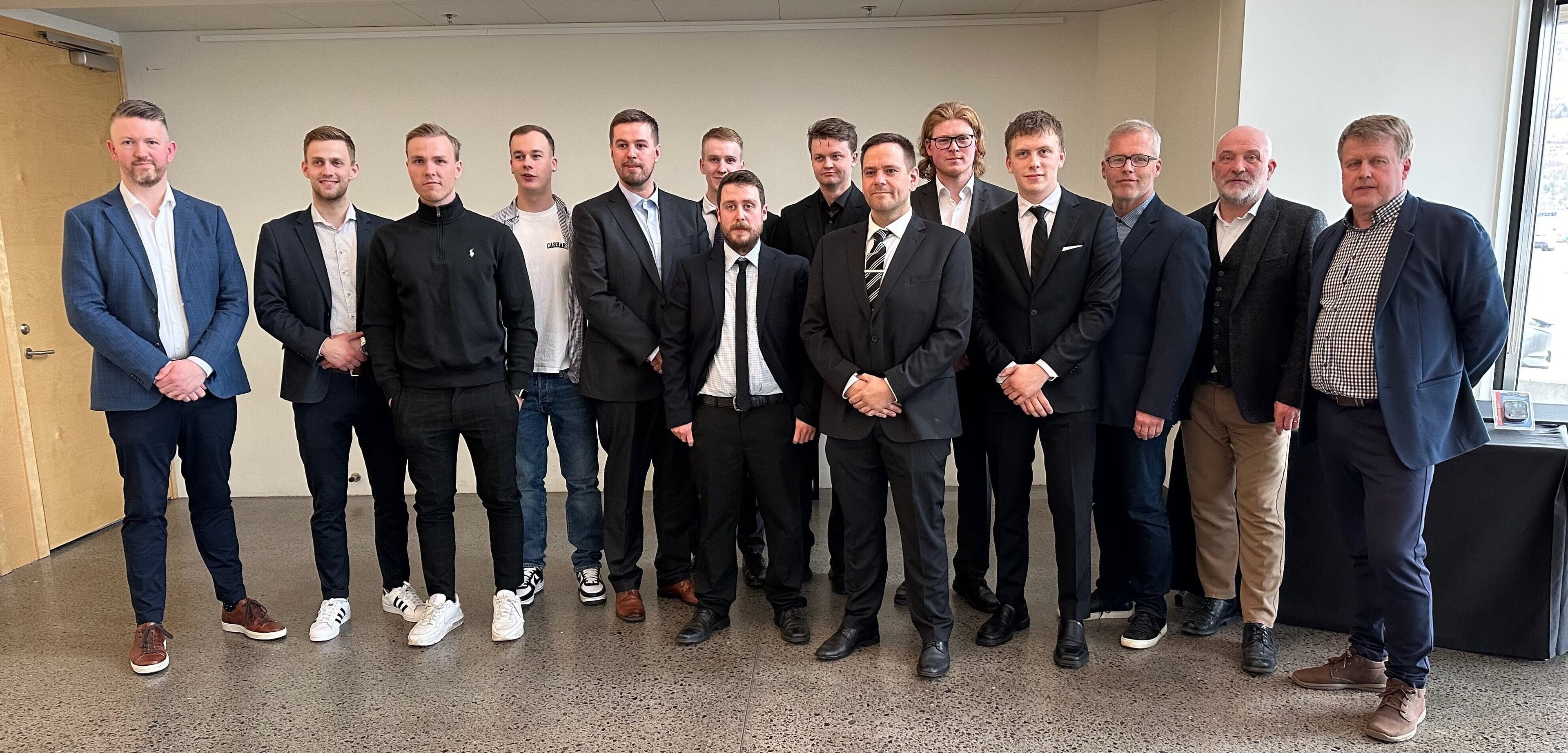 Sveinsbréf í rafiðngreinum afhent á Akureyri